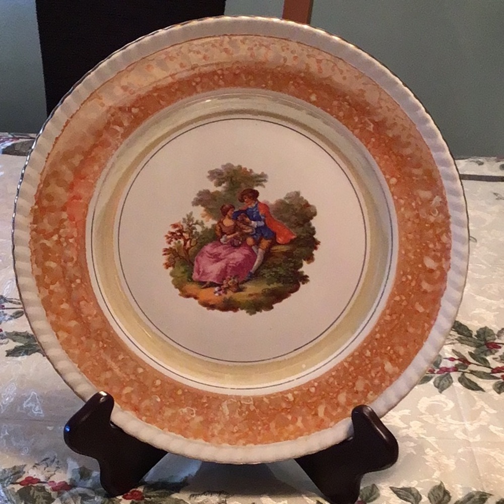 DECORATIVE PLATE WITH GOLD TRIM MADE IN GREECE VINTAGE